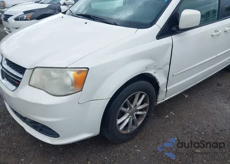 2013 Dodge Grand Caravan Sxt z USA, uszkodzony, nr VIN 2C4RDGCGXDR717837